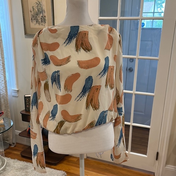 Milk & Honey Abstract Print Women's Top.  Size L - Picture 1 of 8